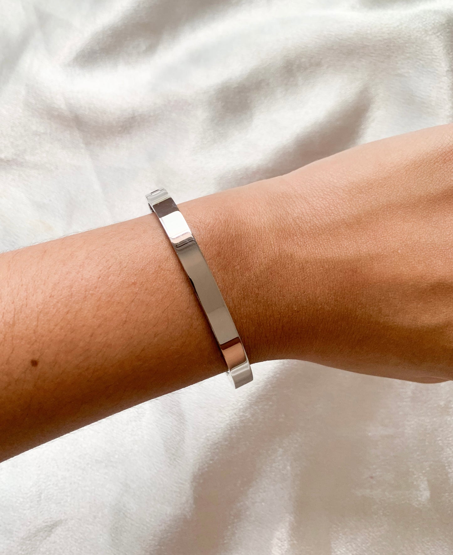 Silver bangle
