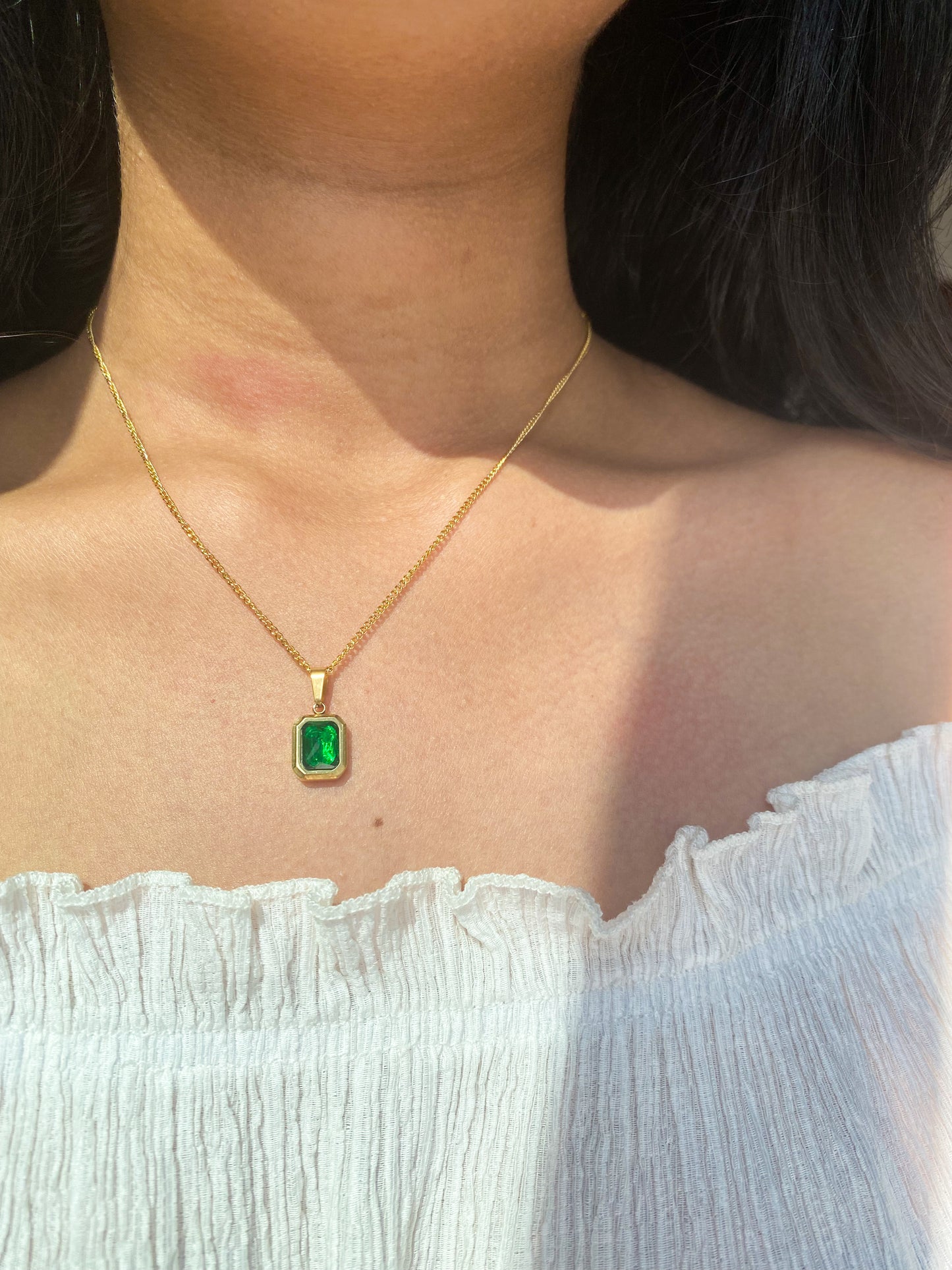 Esmeralda necklace
