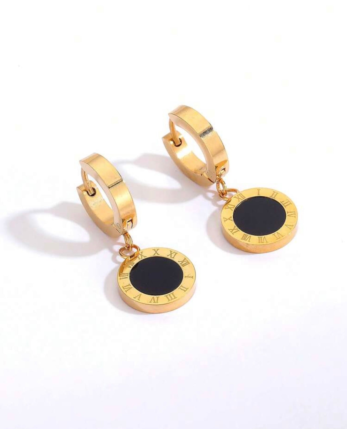 Roman huggie hoops