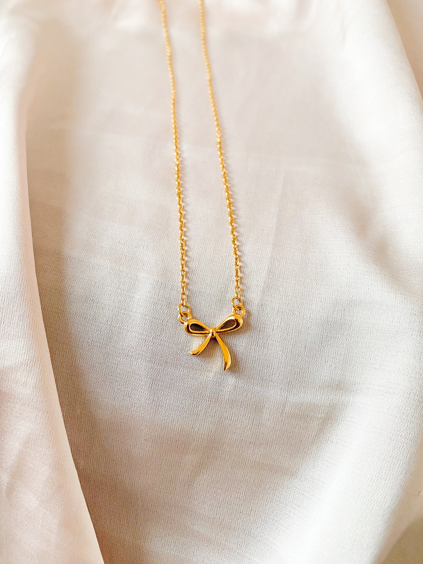 Abby Bow necklace