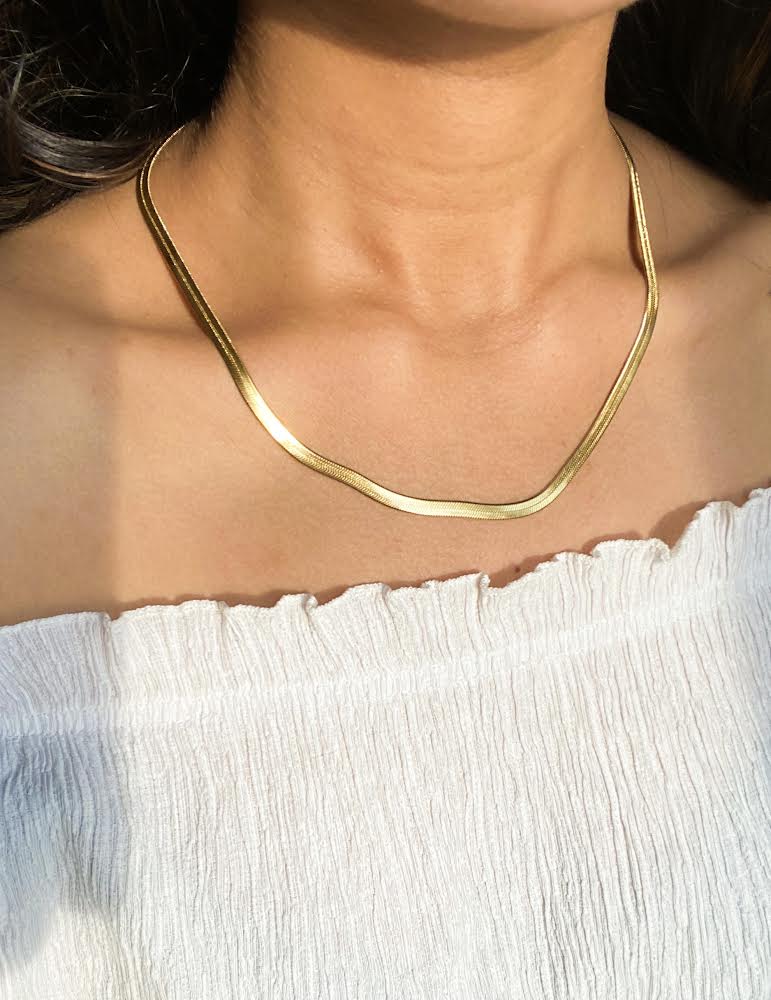 Herringbone gold necklace