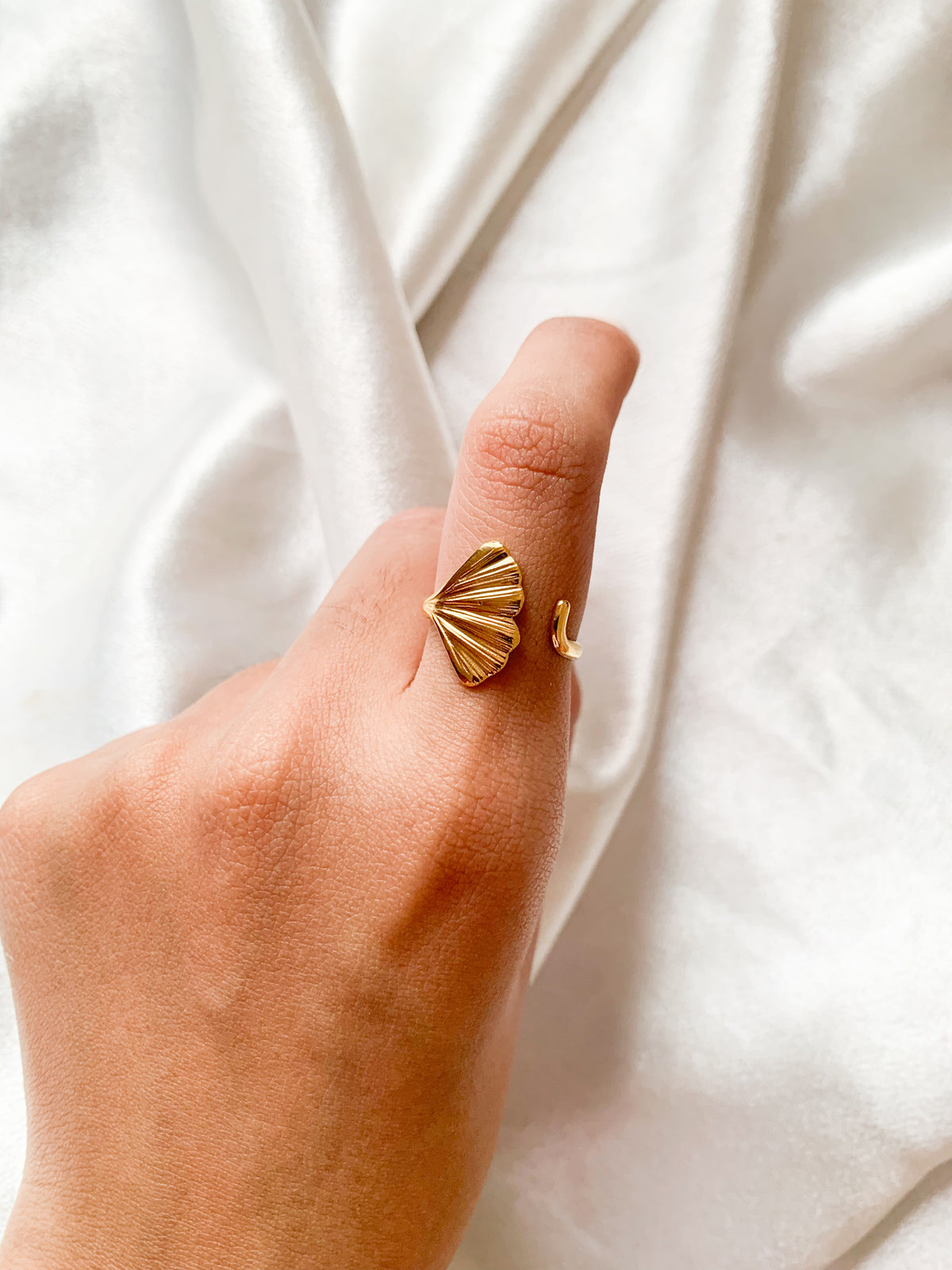 Mermaid ring