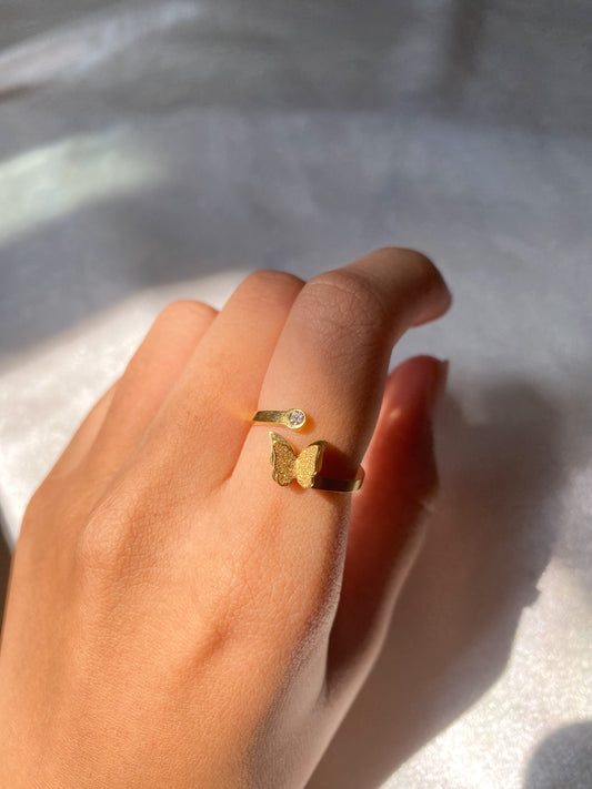 Butterfly ring