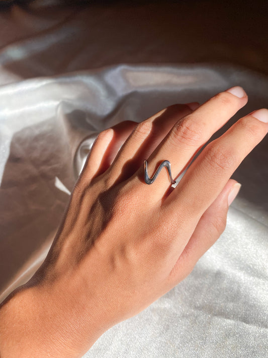 Silver wave ring