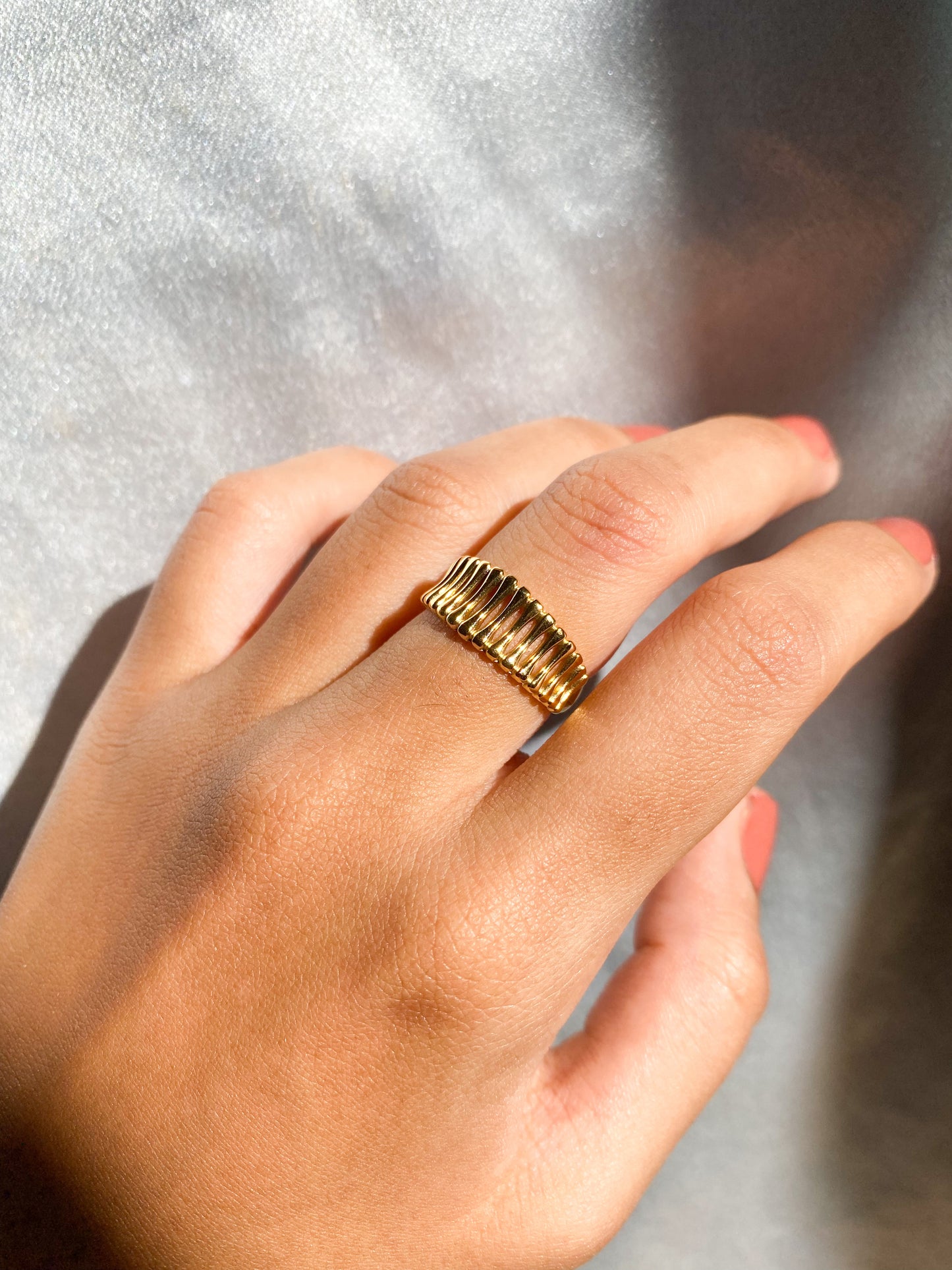 Athena adjustable ring