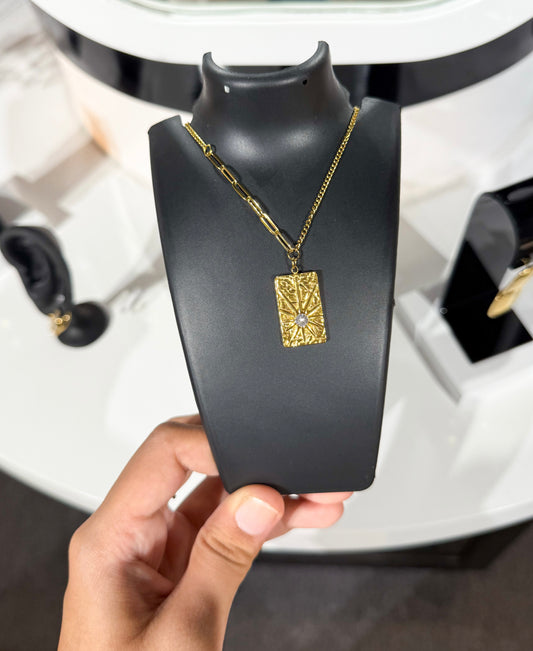 Nova statement necklace